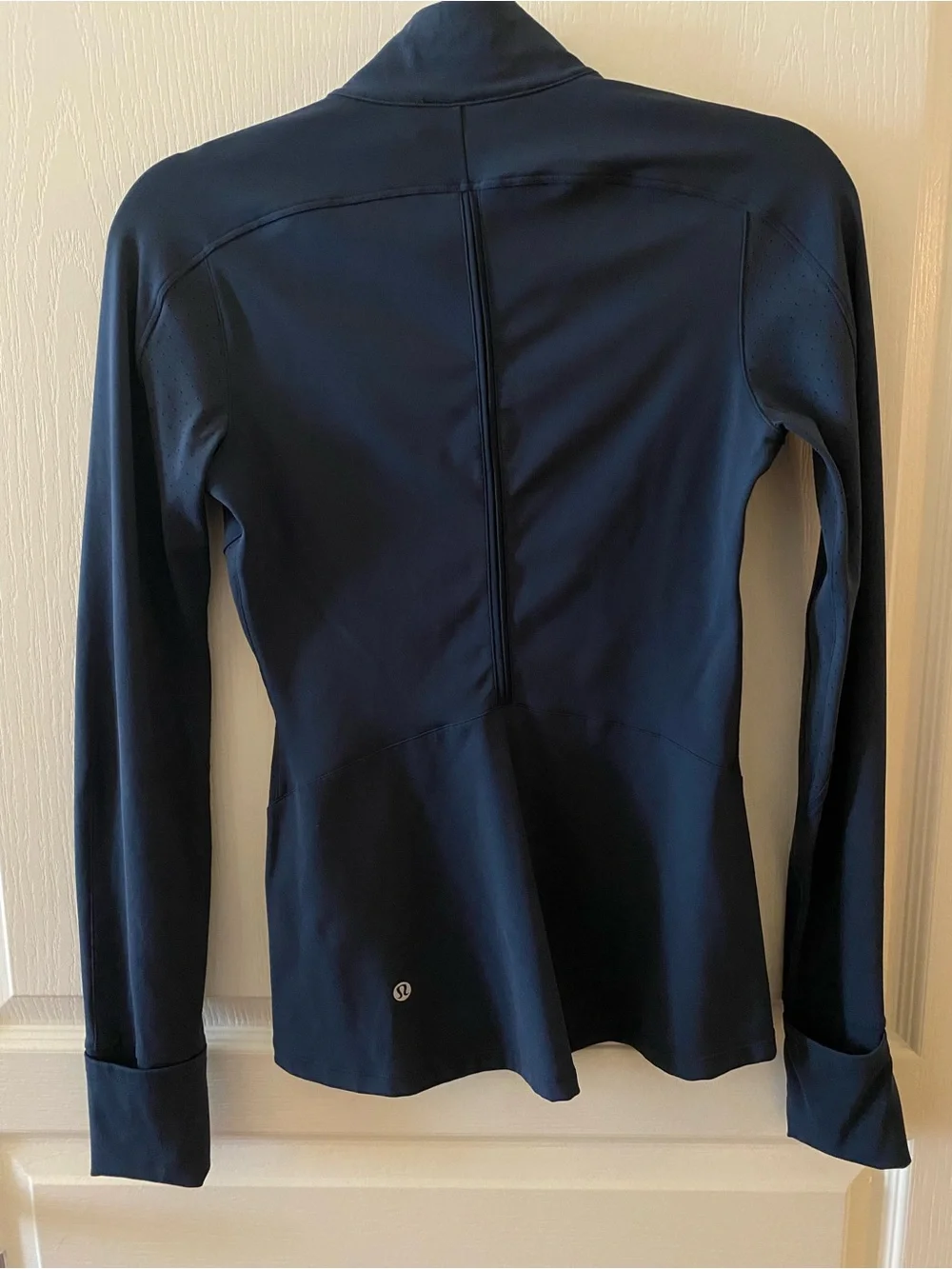 LULULEMON Sleek Essentials Jacket in Blue - 4
